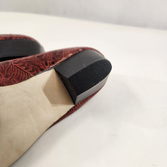 Tic-Tac-Toes Red Tooled Leather Shoe Women's US Size 8.5 Pump Low Heel - Picture 12 of 12